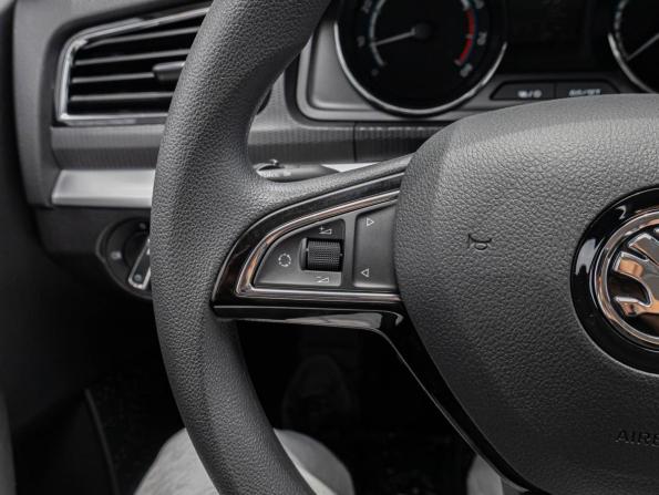 Skoda Kamiq I (China Market) с пробегом 2025 года, цена 2 680 000 рублей, 18 км, внедорожник, Автокод Объявления