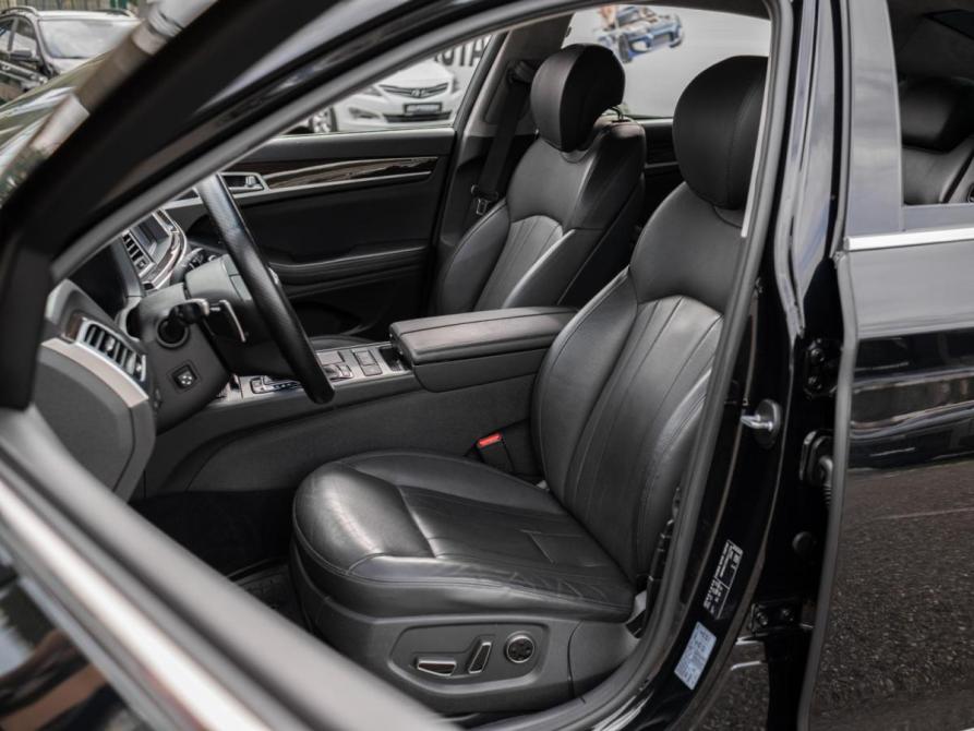 Hyundai Genesis II Сочи  - изображение 10