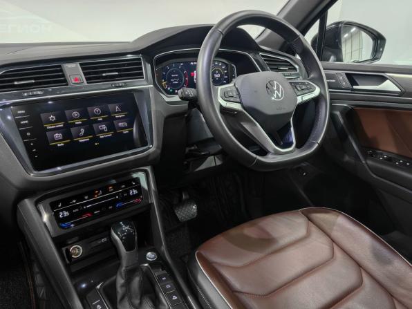 Volkswagen Tiguan II с пробегом 2021 года, цена 3 300 000 рублей, 15000 км, внедорожник, Автокод Объявления