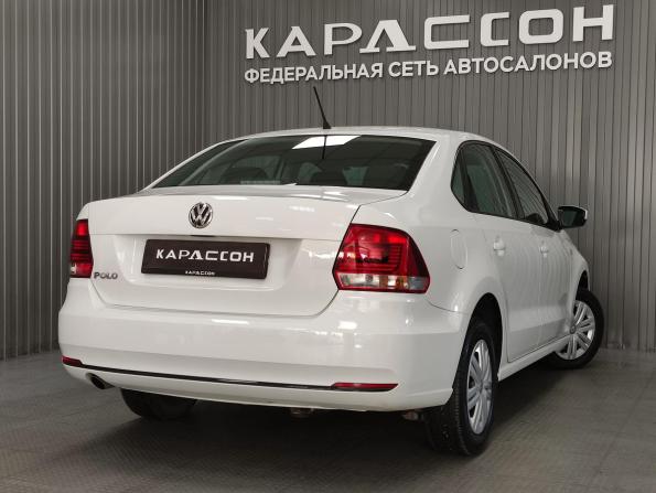 Volkswagen Polo V с пробегом 2015 года, цена 919 000 рублей, 168000 км, седан, Автокод Объявления