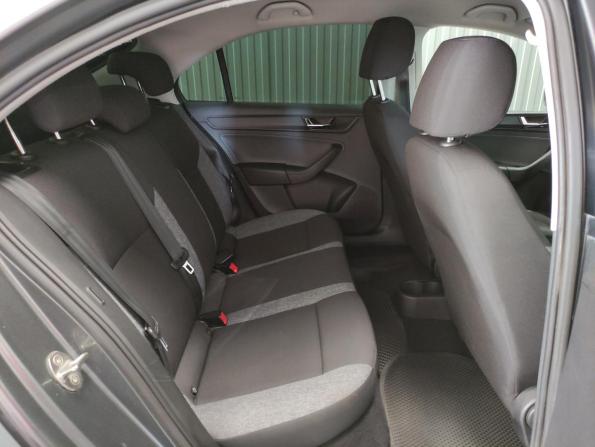 Skoda Rapid II с пробегом 2021 года, цена 1 325 000 рублей, 126276 км, лифтбек, Автокод Объявления