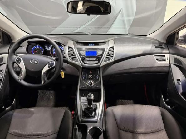 Hyundai Elantra V (MD) Рестайлинг с пробегом 2014 года, цена 995 000 рублей, 189522 км, седан, Автокод Объявления