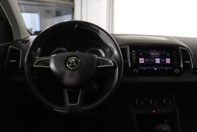 Skoda Karoq I с пробегом 2018 года, цена 1 599 990 рублей, 204884 км, внедорожник, Автокод Объявления