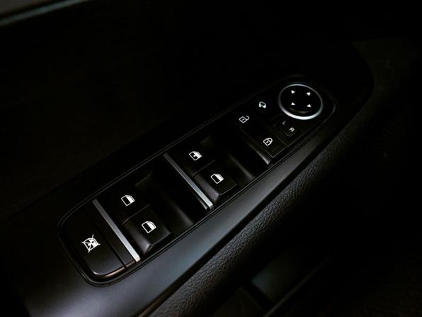 Kia K3 II Рестайлинг с пробегом 2021 года, цена 1 815 000 рублей, 159485 км, седан, Автокод Объявления