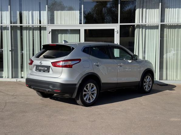 Nissan Qashqai II с пробегом 2018 года, цена 1 349 000 рублей, 210000 км, внедорожник, Автокод Объявления