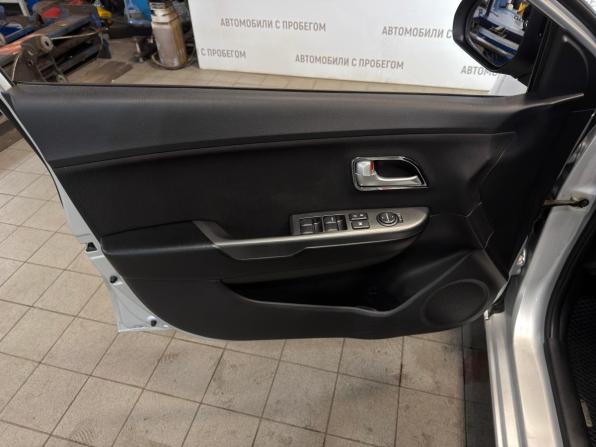 Kia Rio III с пробегом 2013 года, цена 879 000 рублей, 132000 км, седан, Автокод Объявления