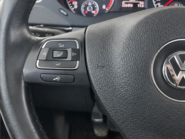 Volkswagen Jetta VI с пробегом 2013 года, цена 964 000 рублей, 226475 км, седан, Автокод Объявления