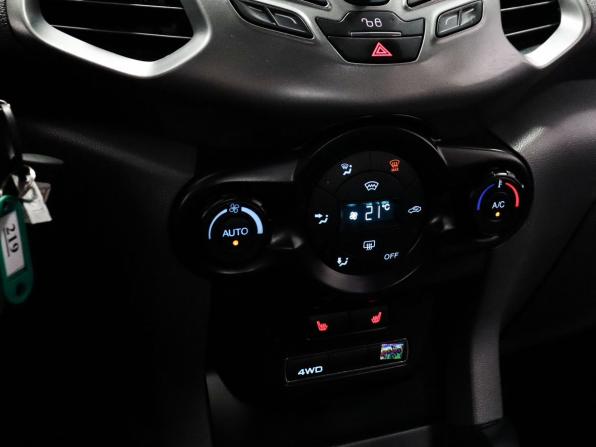 Ford EcoSport II с пробегом 2016 года, цена 989 000 рублей, 170124 км, внедорожник, Автокод Объявления