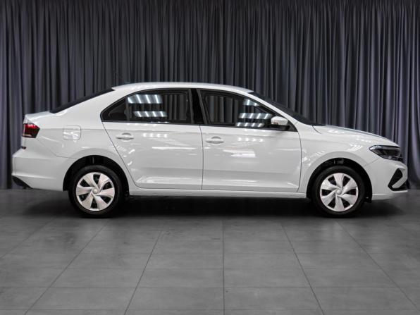 Volkswagen Polo VI с пробегом 2022 года, цена 1 449 000 рублей, 104705 км, лифтбек, Автокод Объявления