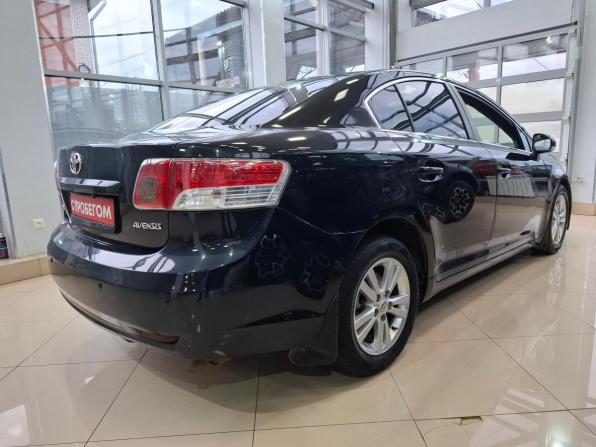 Toyota Avensis III с пробегом 2010 года, цена 800 000 рублей, 391000 км, седан, Автокод Объявления