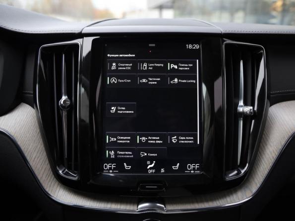 Volvo XC60 II с пробегом 2018 года, цена 3 749 000 рублей, 72590 км, внедорожник, Автокод Объявления