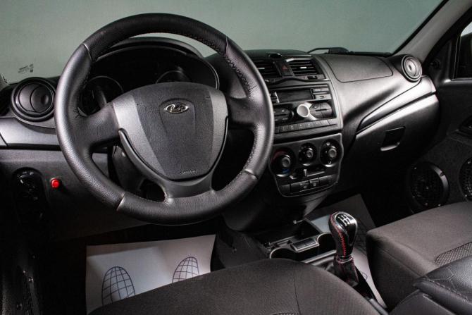 Lada (ВАЗ) Granta I Рестайлинг с пробегом 2018 года, цена 729 000 рублей, 123000 км, седан, Автокод Объявления