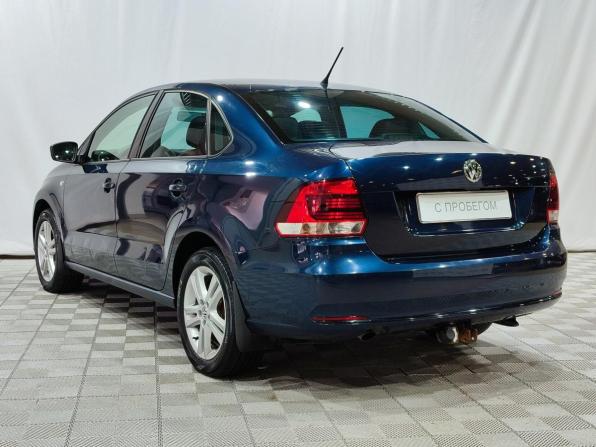 Volkswagen Polo V Рестайлинг с пробегом 2015 года, цена 990 000 рублей, 151300 км, седан, Автокод Объявления