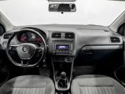 Volkswagen Polo V Рестайлинг Санкт-Петербург  - изображение 42