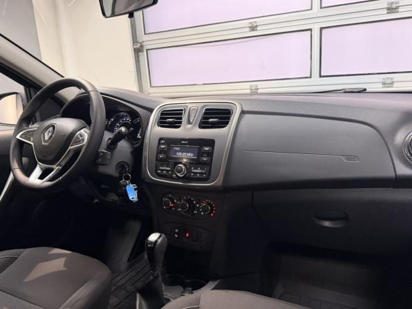 Renault Sandero II Рестайлинг с пробегом 2019 года, цена 1 413 700 рублей, 36593 км, хэтчбек, Автокод Объявления