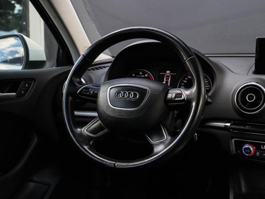 Audi A3 III (8V) Москва  - изображение 12