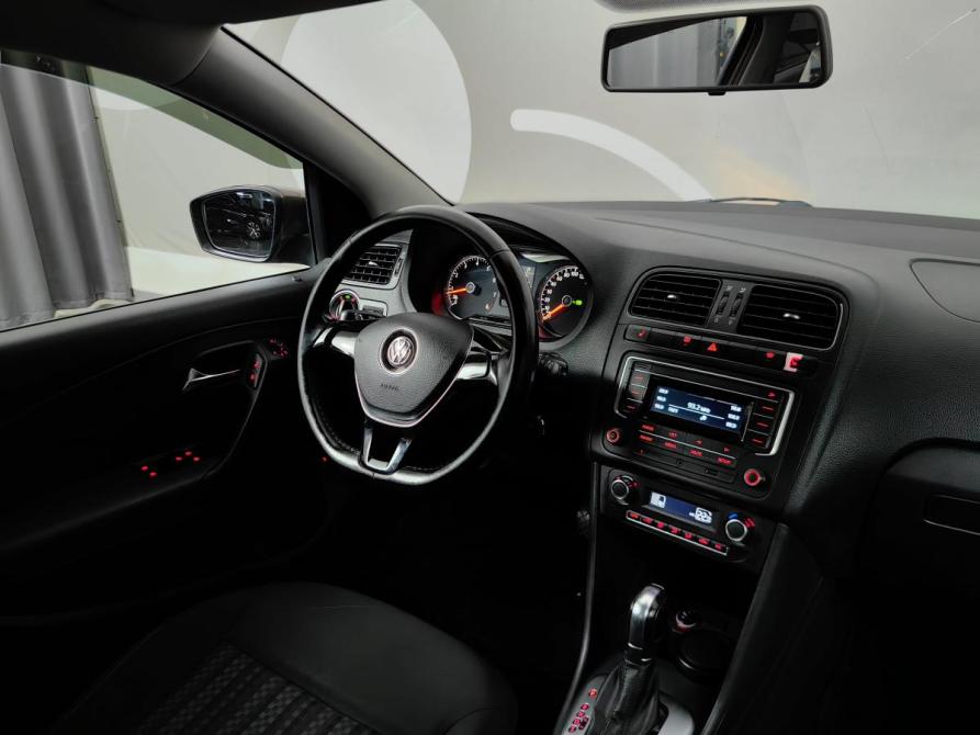 Volkswagen Polo V Рестайлинг Москва  - изображение 7