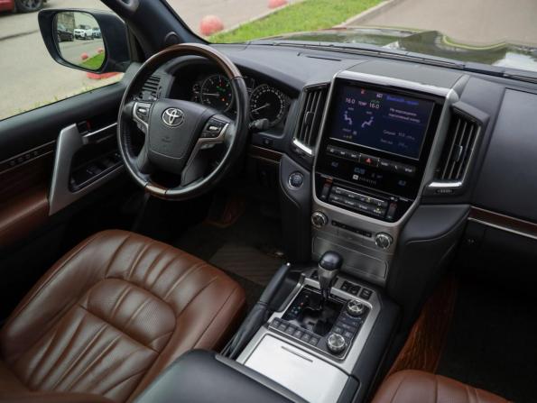 Toyota Land Cruiser 200 Series Рестайлинг 2 с пробегом 2020 года, цена 6 920 100 рублей, 192005 км, внедорожник, Автокод Объявления