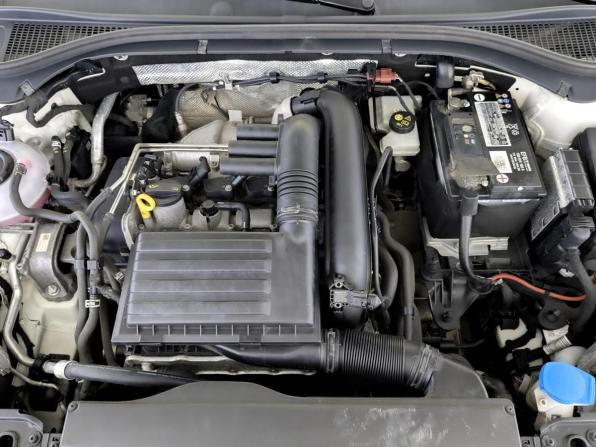 Skoda Superb III с пробегом 2019 года, цена 2 300 000 рублей, 94130 км, лифтбек, Автокод Объявления