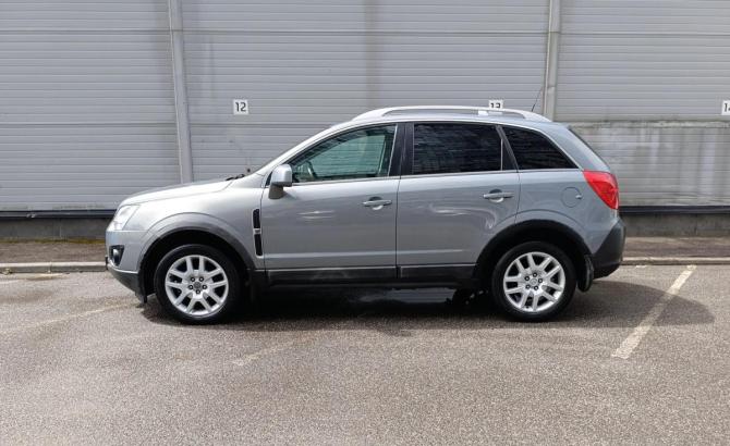 Opel Antara I Рестайлинг с пробегом 2013 года, цена 929 000 рублей, 135952 км, внедорожник, Автокод Объявления