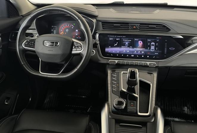 Geely Atlas Pro с пробегом 2021 года, цена 1 850 000 рублей, 54249 км, внедорожник, Автокод Объявления