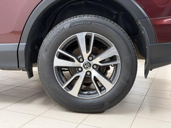 Toyota RAV4 IV (XA40) Рестайлинг с пробегом 2016 года, цена 2 297 000 рублей, 176693 км, внедорожник, Автокод Объявления