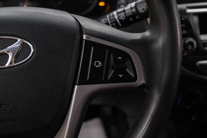 Hyundai Solaris I Рестайлинг с пробегом 2014 года, цена 899 000 рублей, 161000 км, хэтчбек, Автокод Объявления