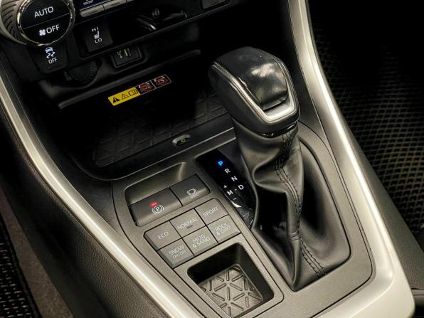 Toyota RAV4 V (XA50) с пробегом 2024 года, цена 3 850 000 рублей, 27864 км, внедорожник, Автокод Объявления
