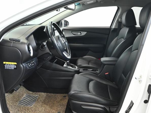 Kia K3 II с пробегом 2020 года, цена 2 140 000 рублей, 65115 км, седан, Автокод Объявления