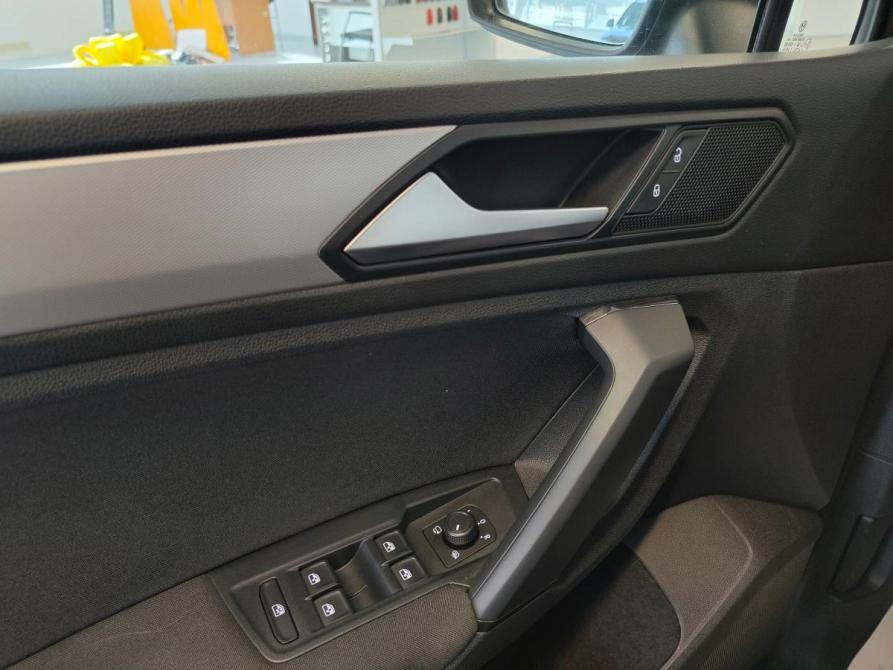 Volkswagen Tiguan II Санкт-Петербург  - изображение 6