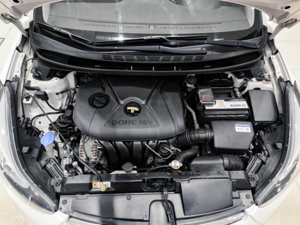 Hyundai Elantra V (MD) Рестайлинг с пробегом 2015 года, цена 1 399 000 рублей, 91943 км, седан, Автокод Объявления