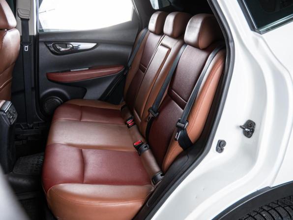 Nissan Qashqai II с пробегом 2014 года, цена 950 000 рублей, 258500 км, внедорожник, Автокод Объявления
