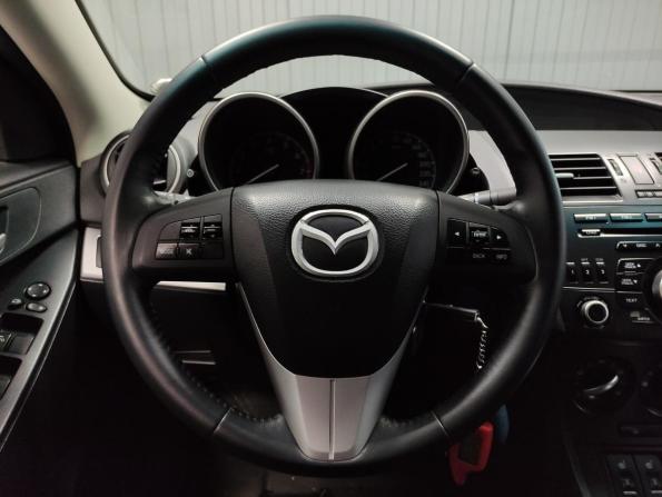 Mazda 3 II (BL) Рестайлинг с пробегом 2012 года, цена 1 029 000 рублей, 184252 км, седан, Автокод Объявления