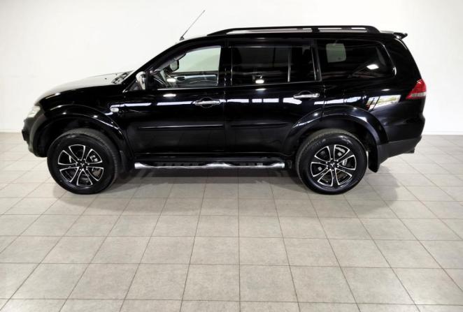 Mitsubishi Pajero Sport II Рестайлинг с пробегом 2013 года, цена 1 670 000 рублей, 236131 км, внедорожник, Автокод Объявления