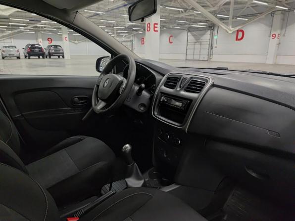 Renault Sandero II с пробегом 2016 года, цена 750 000 рублей, 183950 км, хэтчбек, Автокод Объявления