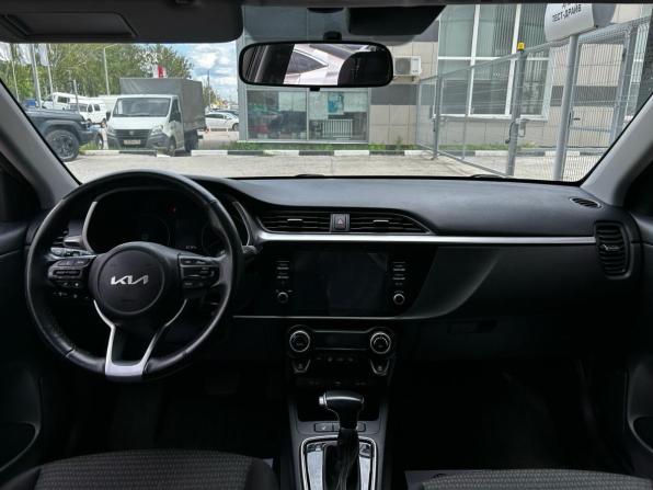 Kia Rio IV Рестайлинг с пробегом 2021 года, цена 1 581 000 рублей, 60024 км, хэтчбек, Автокод Объявления