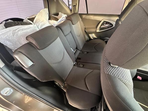 Toyota RAV4 III (XA30) Рестайлинг с пробегом 2012 года, цена 1 600 000 рублей, 124753 км, внедорожник, Автокод Объявления
