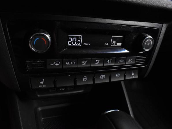 Volkswagen Polo VI с пробегом 2022 года, цена 1 724 000 рублей, 44902 км, лифтбек, Автокод Объявления