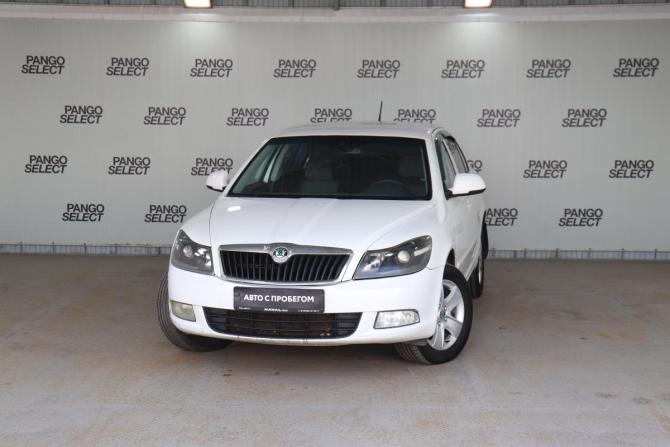 Skoda Octavia II (A5) Рестайлинг с пробегом 2013 года, цена 736 000 рублей, 182815 км, лифтбек, Автокод Объявления