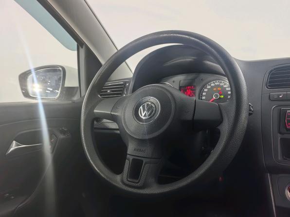Volkswagen Polo V с пробегом 2011 года, цена 669 000 рублей, 142000 км, седан, Автокод Объявления
