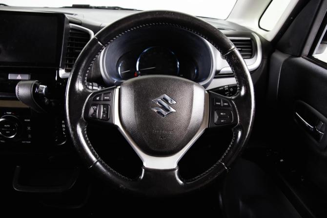 Suzuki Solio II Рестайлинг с пробегом 2015 года, цена 969 000 рублей, 131000 км, микровэн, Автокод Объявления