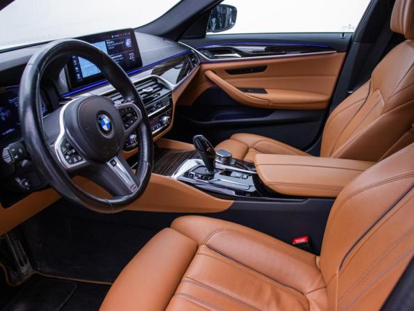 BMW 5 серии VII (G30/G31/G38) Рестайлинг с пробегом 2023 года, цена 7 550 000 рублей, 44793 км, седан, Автокод Объявления
