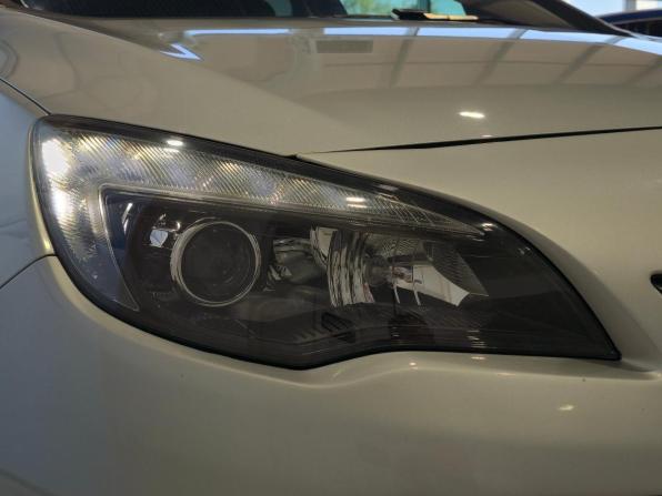 Opel Astra J Рестайлинг с пробегом 2013 года, цена 999 000 рублей, 156500 км, хэтчбек, Автокод Объявления