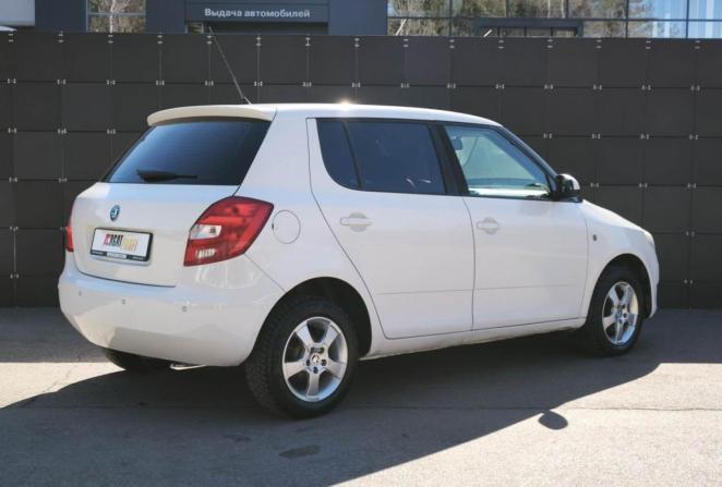 Skoda Fabia II Рестайлинг с пробегом 2011 года, цена 565 000 рублей, 90524 км, хэтчбек, Автокод Объявления