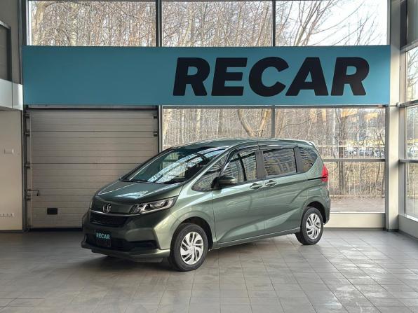 Honda Freed II Рестайлинг с пробегом 2020 года, цена 2 220 000 рублей, 81151 км, компактвэн, Автокод Объявления