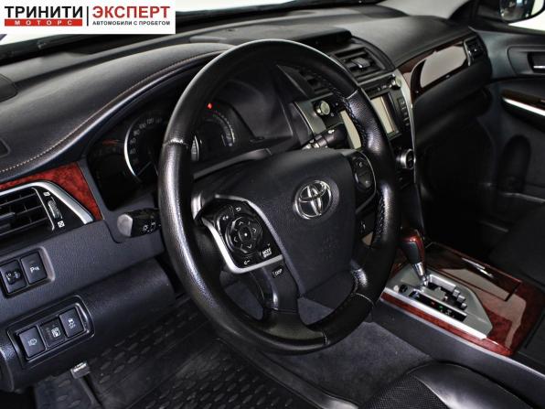 Toyota Camry VII (XV50) с пробегом 2013 года, цена 1 567 000 рублей, 324892 км, седан, Автокод Объявления