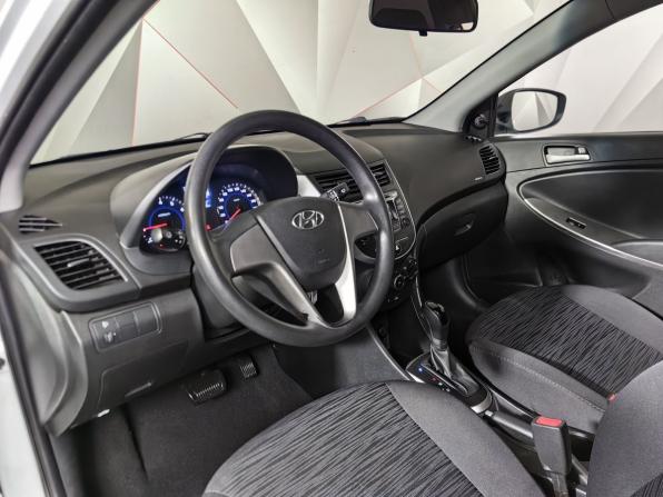 Hyundai Solaris I Рестайлинг с пробегом 2016 года, цена 1 029 000 рублей, 134708 км, седан, Автокод Объявления