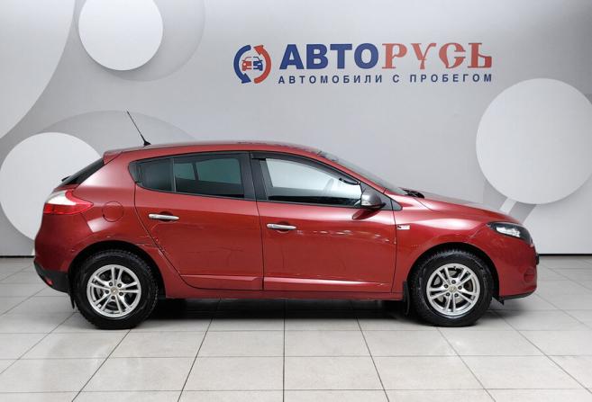 Renault Megane III с пробегом 2011 года, цена 714 000 рублей, 80250 км, хэтчбек, Автокод Объявления