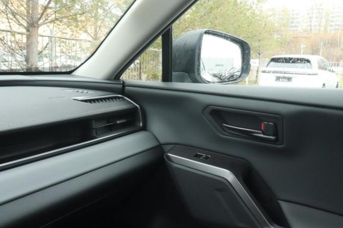 Toyota RAV4 VI (XA60) с пробегом 2025 года, цена 4 420 000 рублей, 10 км, внедорожник, Автокод Объявления