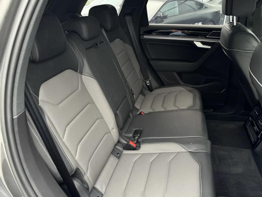 Volkswagen Touareg III Екатеринбург  - изображение 17
